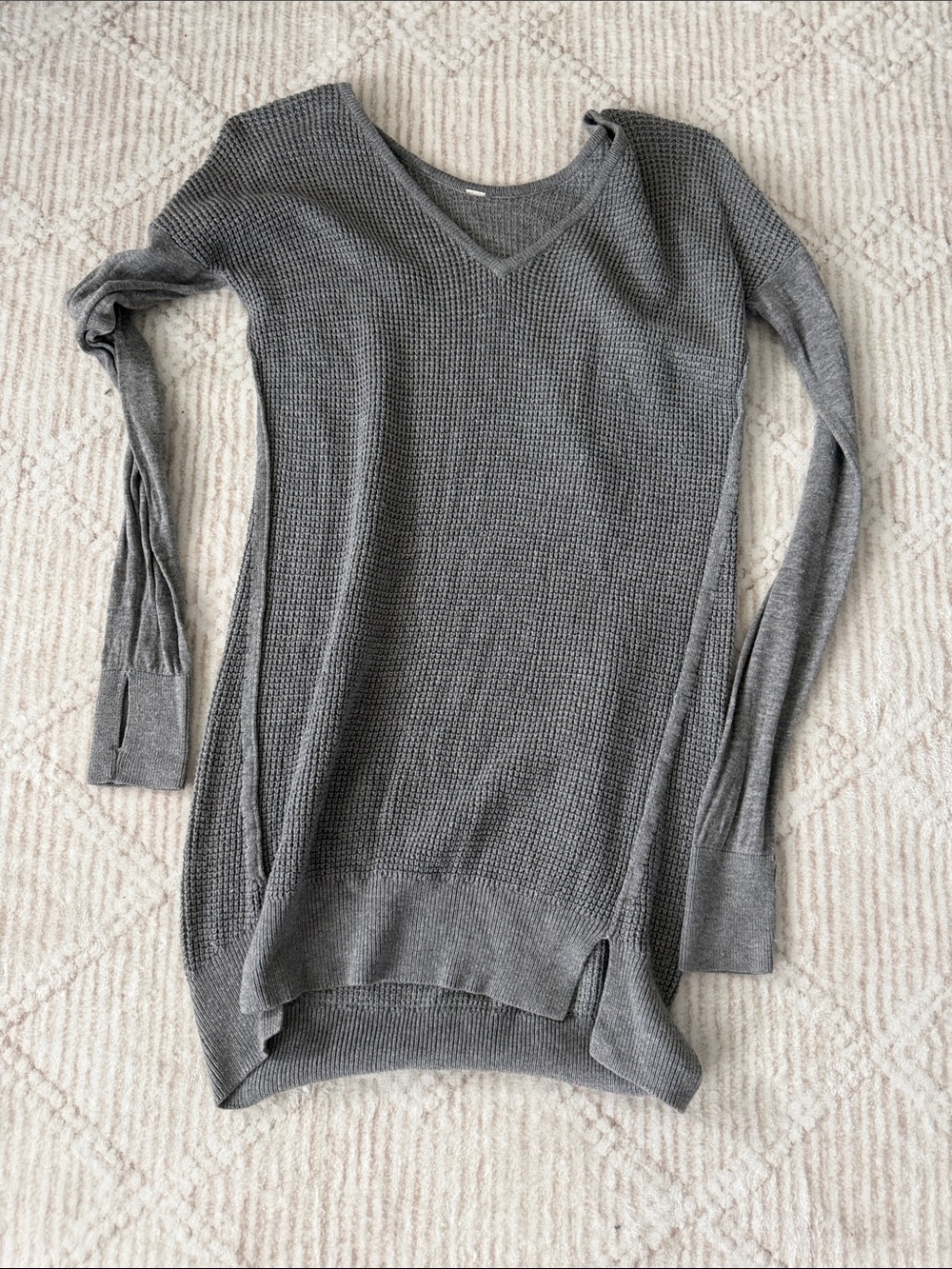 lululemon athletica Gray V-Neck Waffle Knit Tunic Sweater Dress